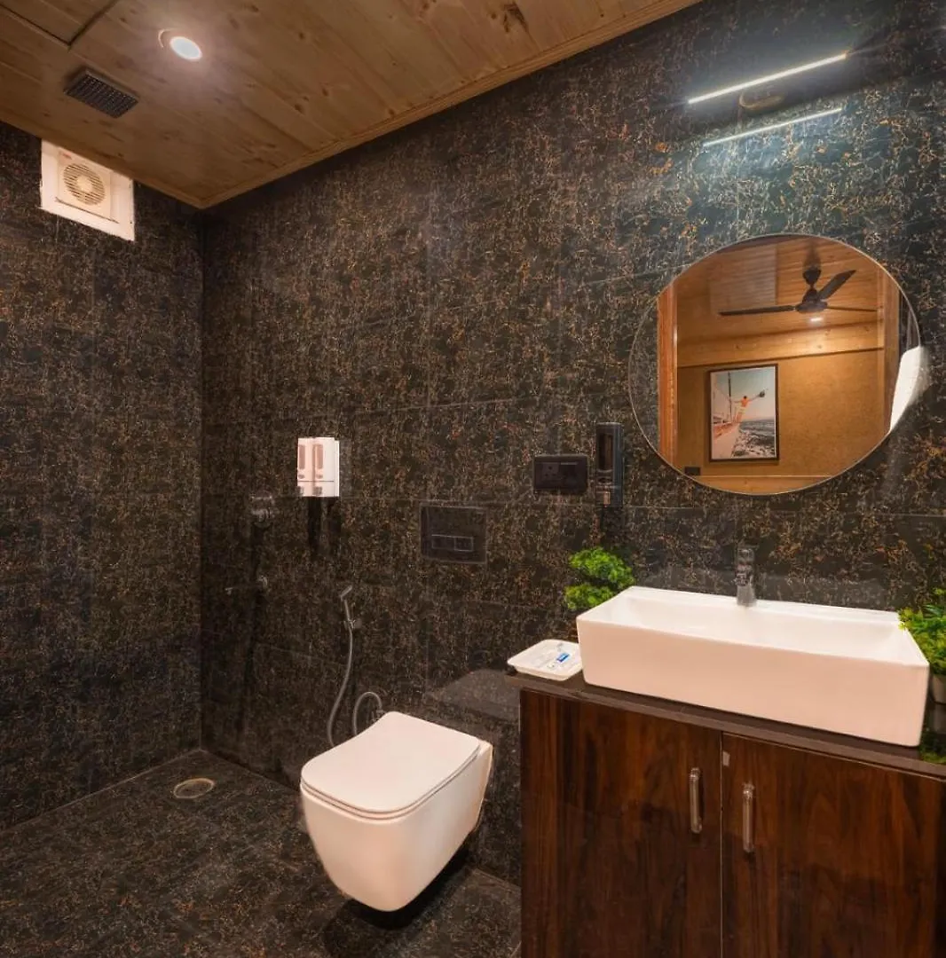 שימלה The Charvi Retreat By Exotic Stays